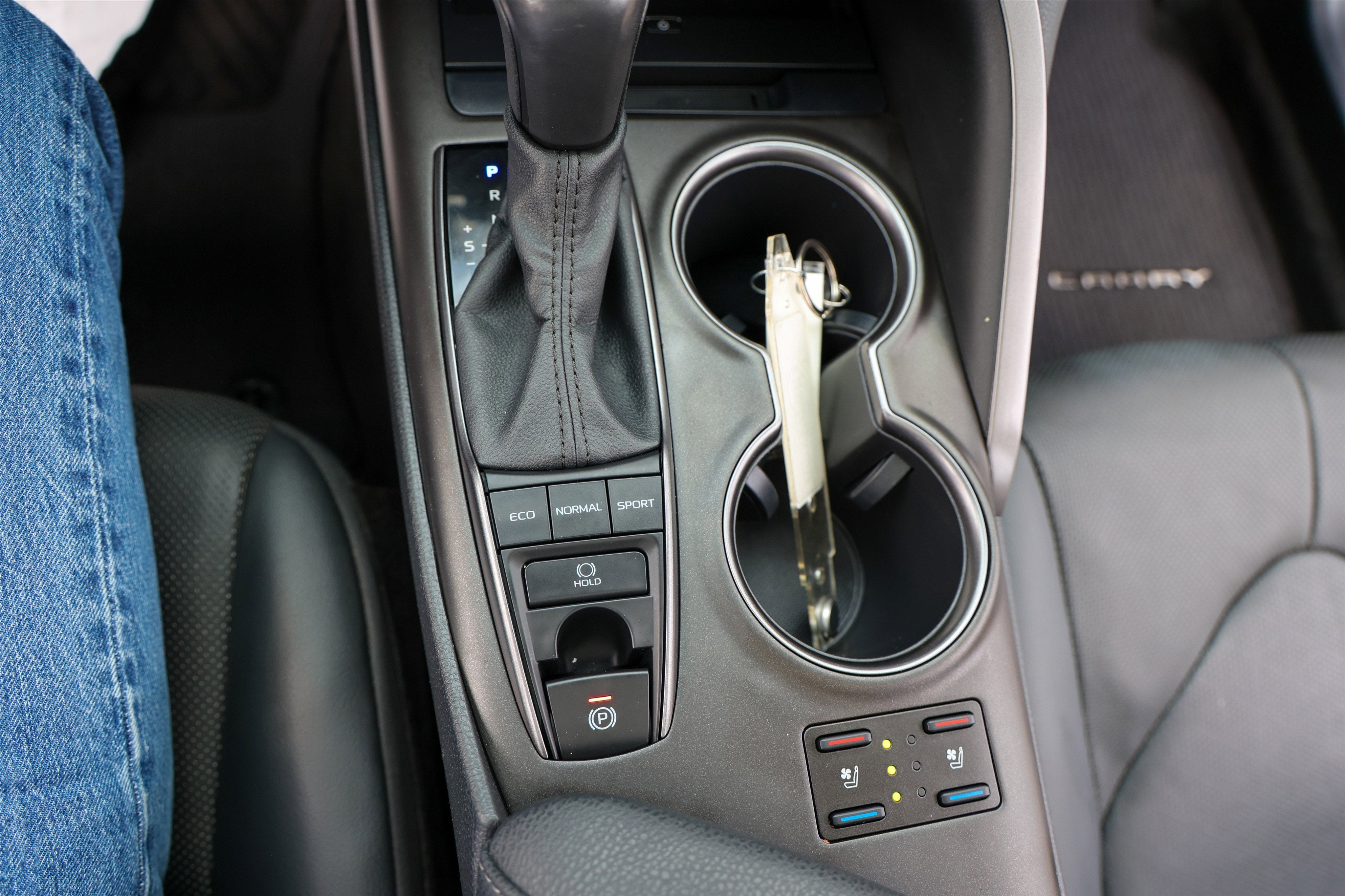 2022 Toyota CAMRY XSE V6