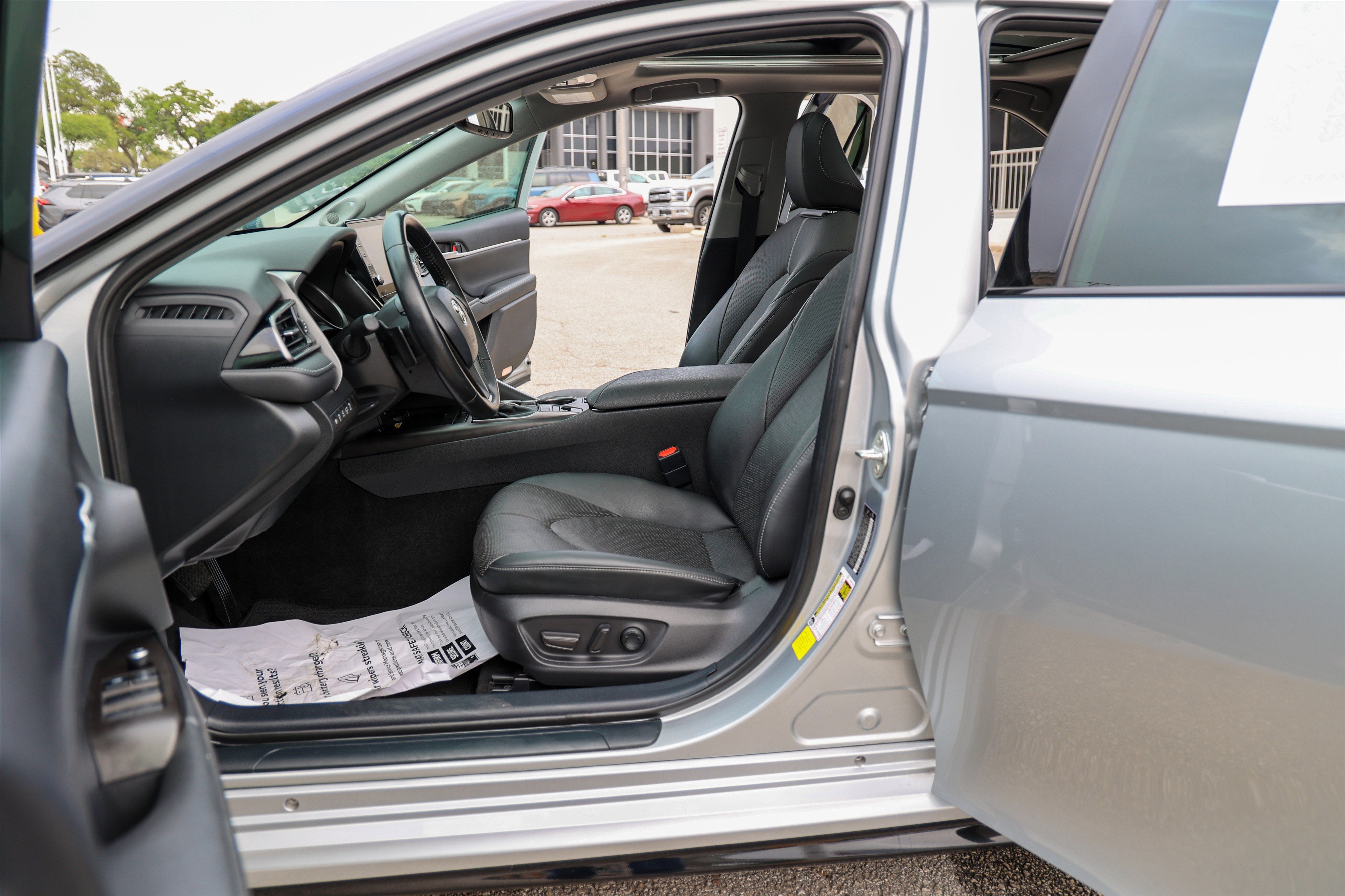 2022 Toyota CAMRY XSE V6