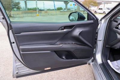2022 Toyota CAMRY XSE V6