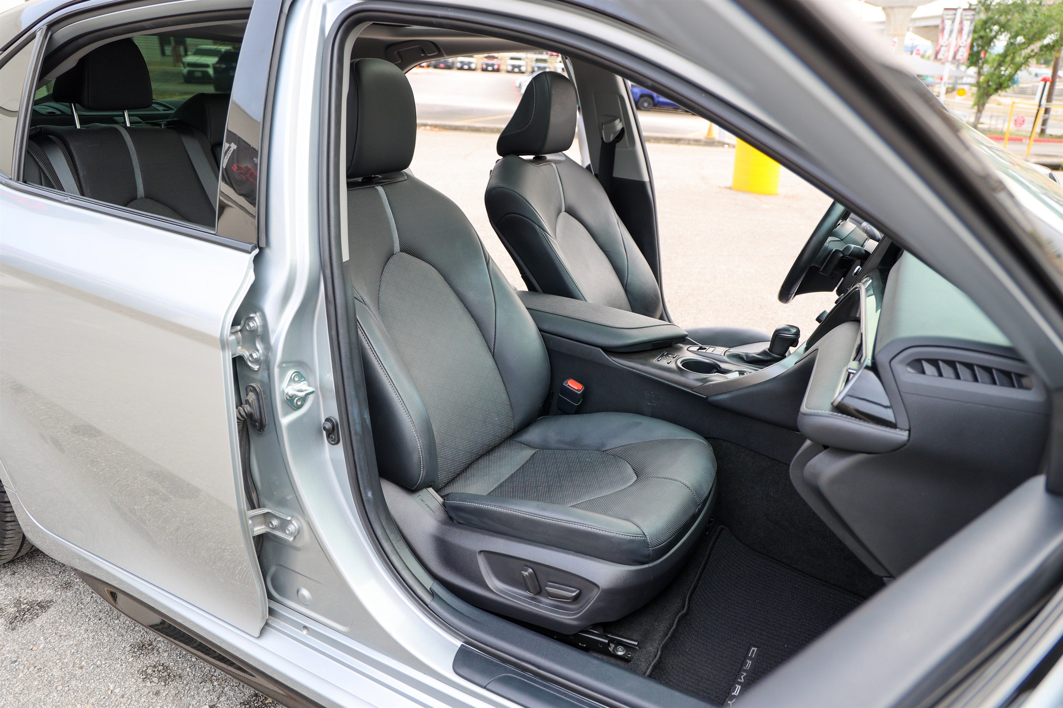 2022 Toyota CAMRY XSE V6