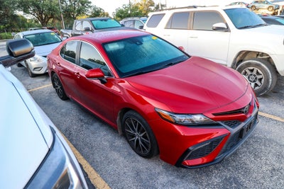2022 Toyota Camry SE