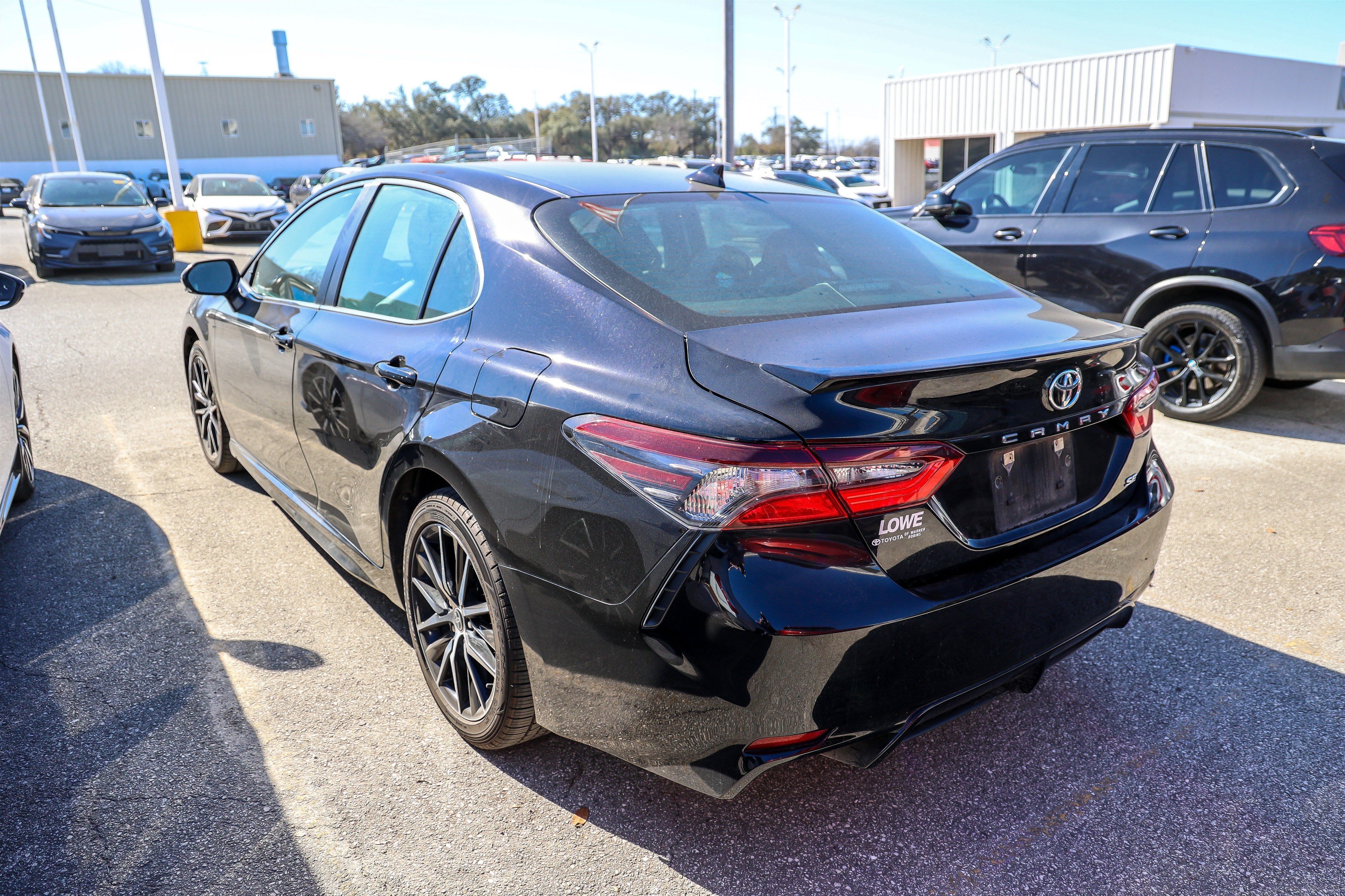 2023 Toyota CAMRY SE