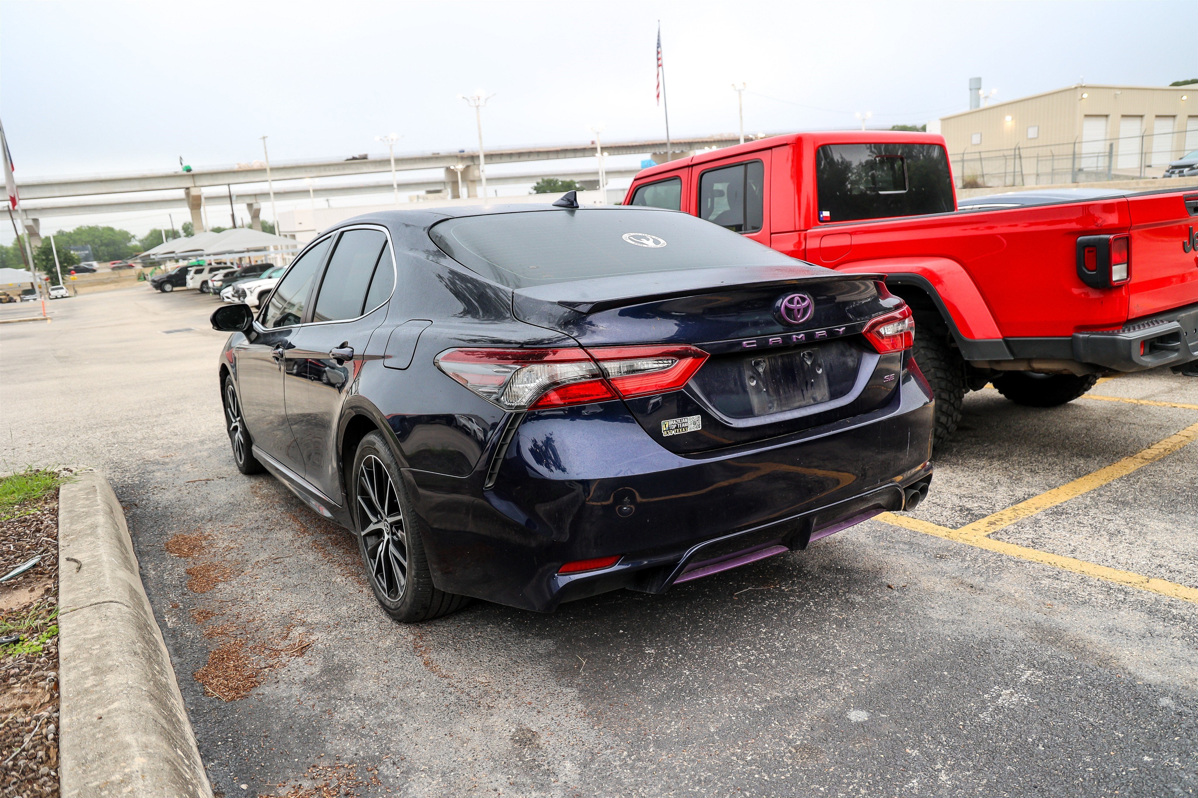2022 Toyota Camry SE