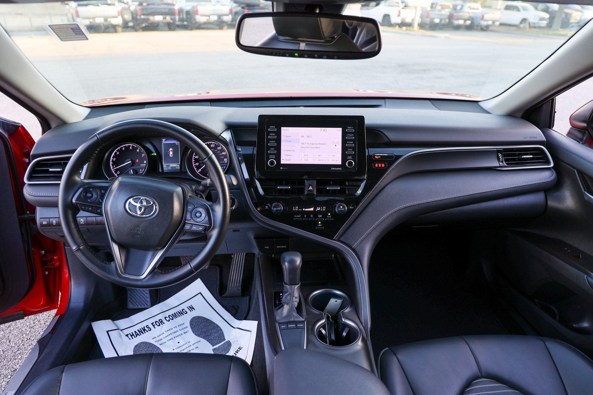 2024 Toyota Camry SE