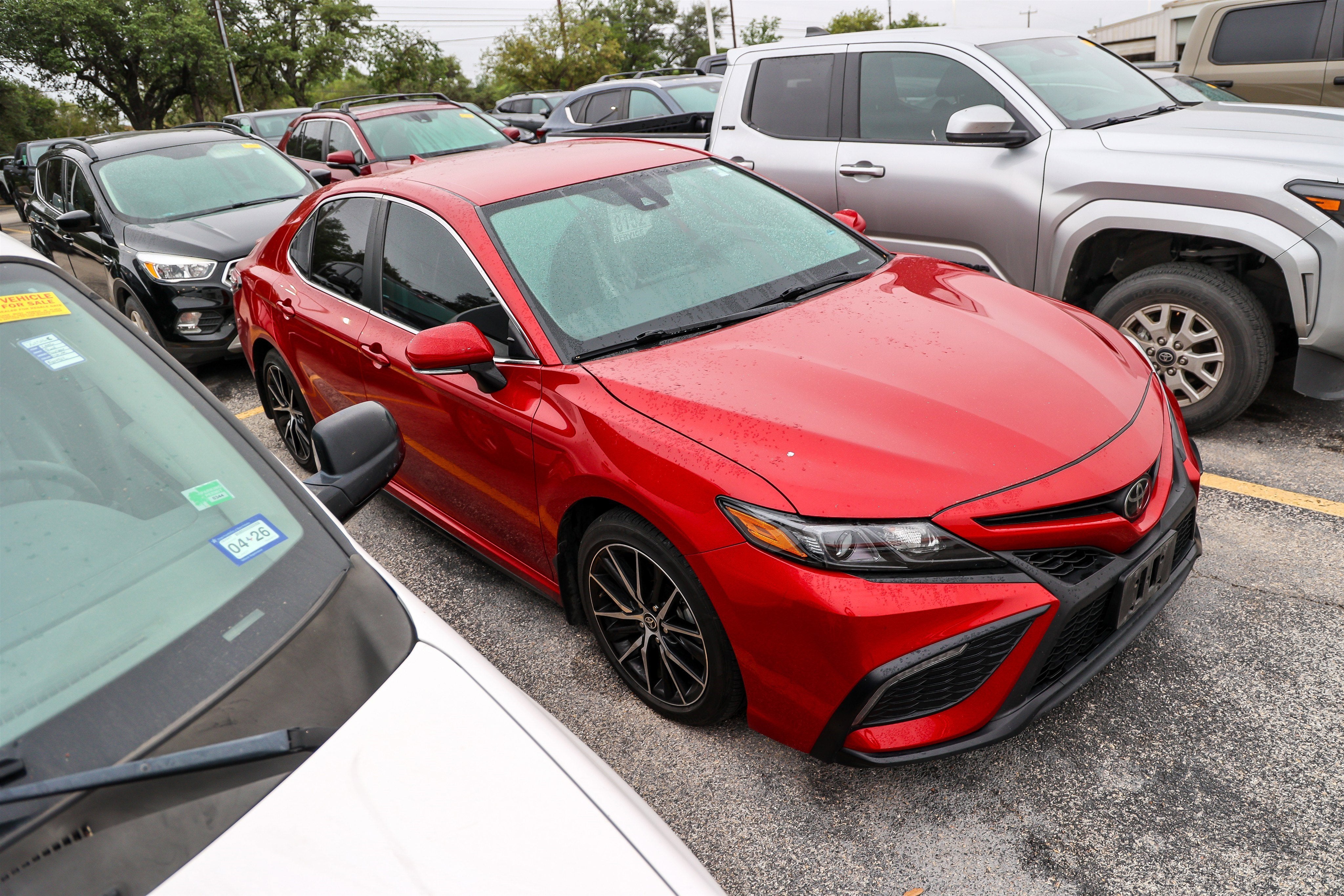 2024 Toyota Camry SE