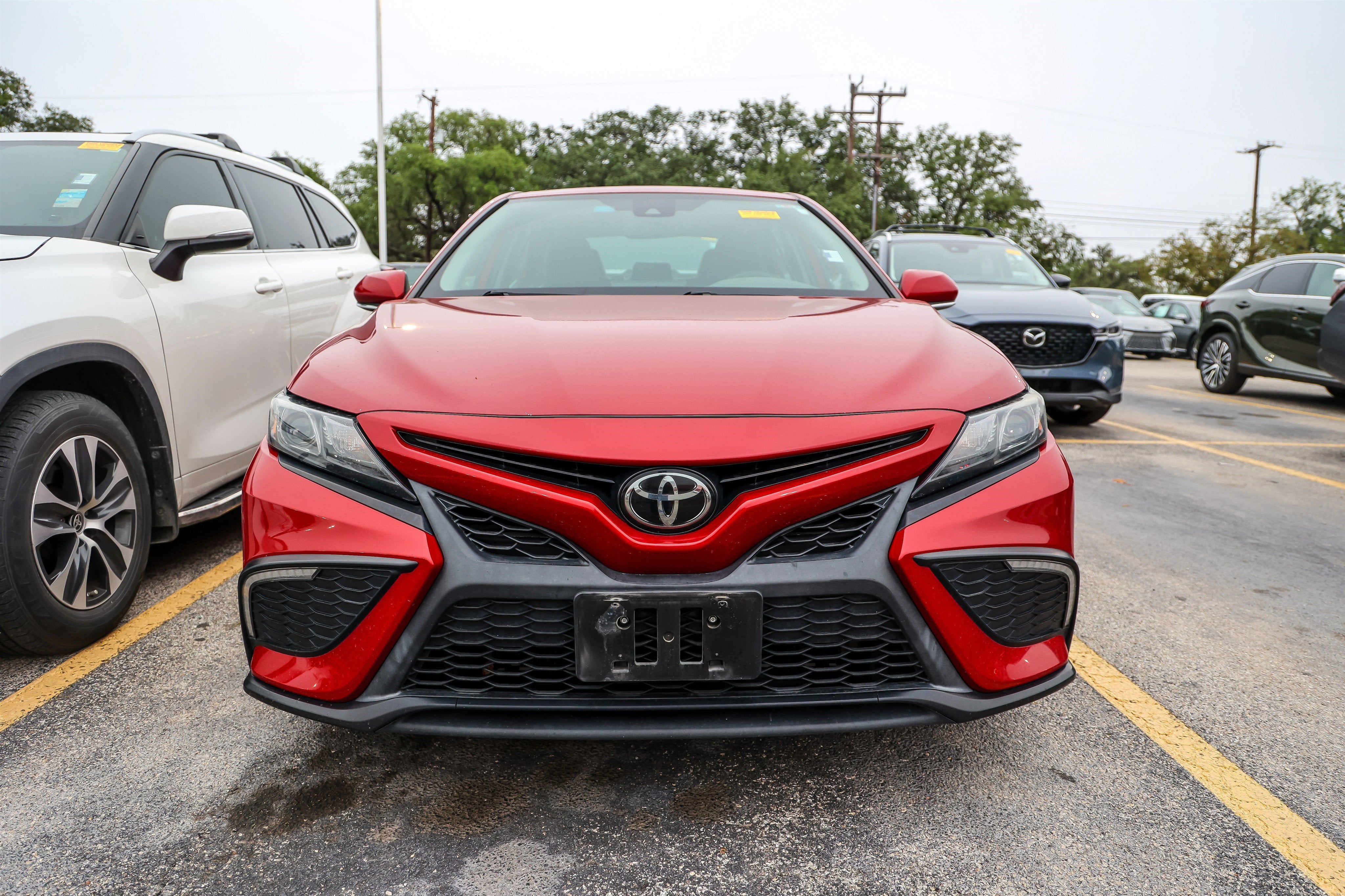 2023 Toyota CAMRY SE