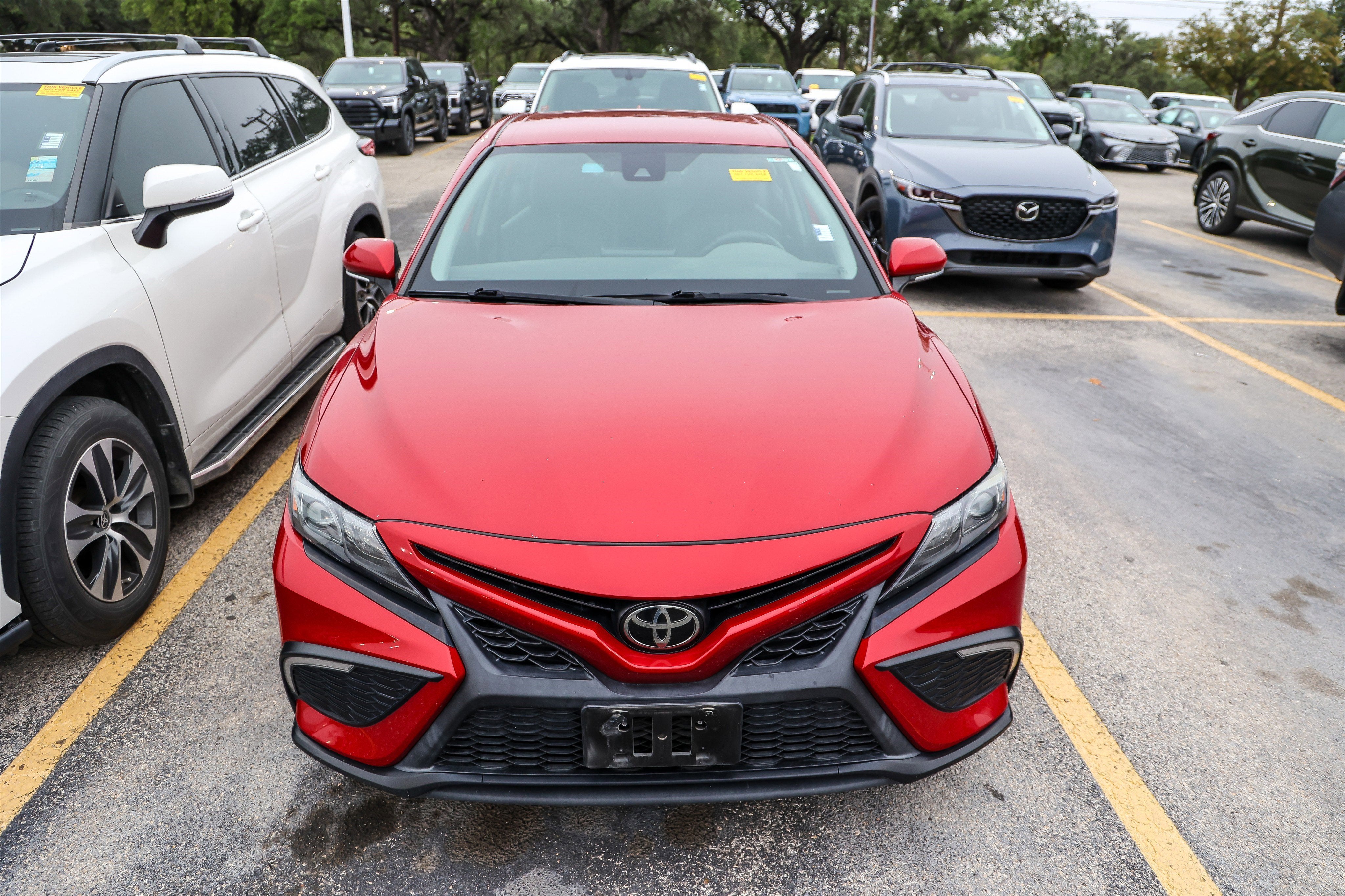 2023 Toyota CAMRY SE