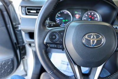 2022 Toyota RAV4 HYBRID Hybrid XLE Premium