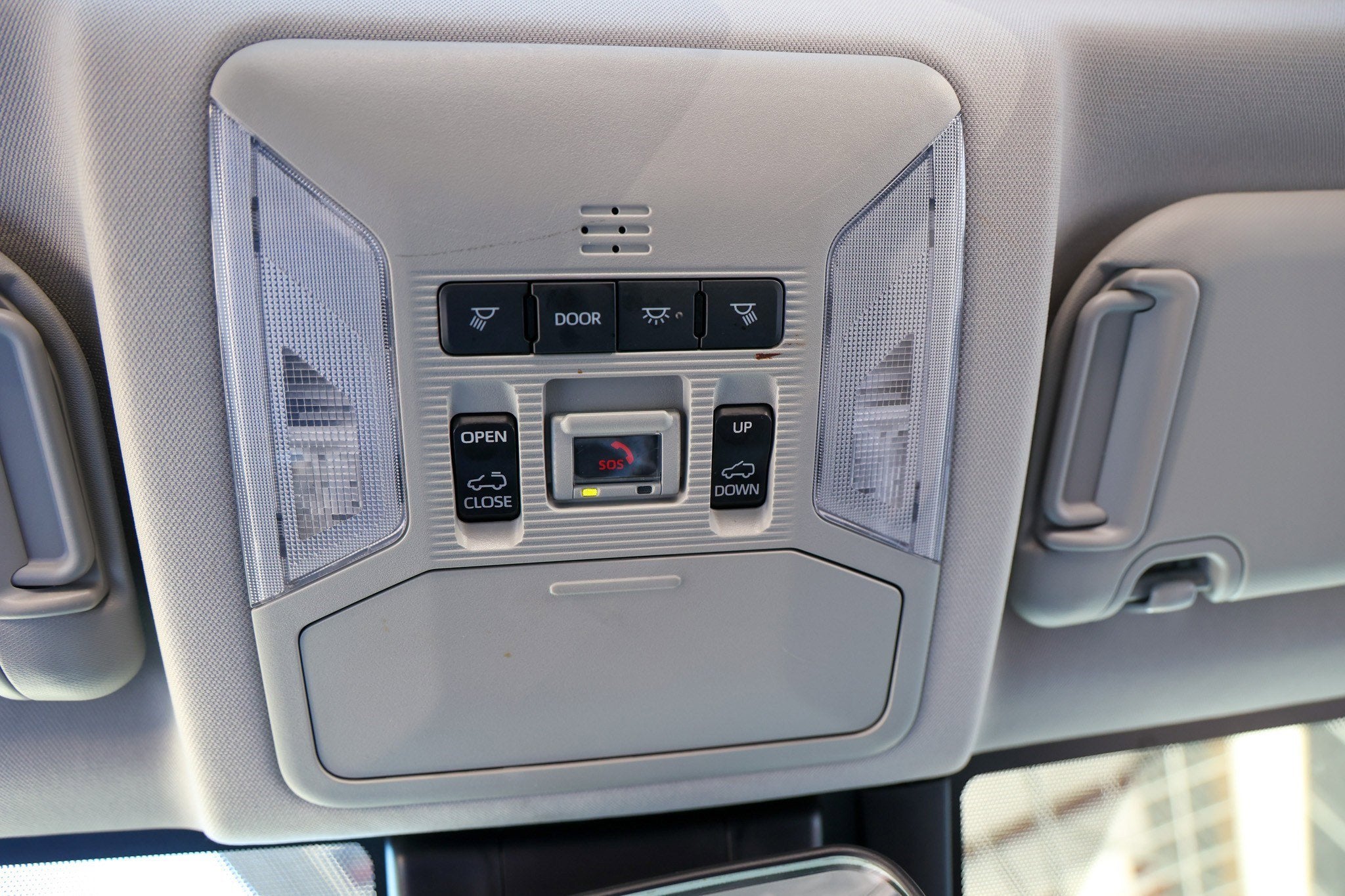 2022 Toyota RAV4 HYBRID Hybrid XLE Premium