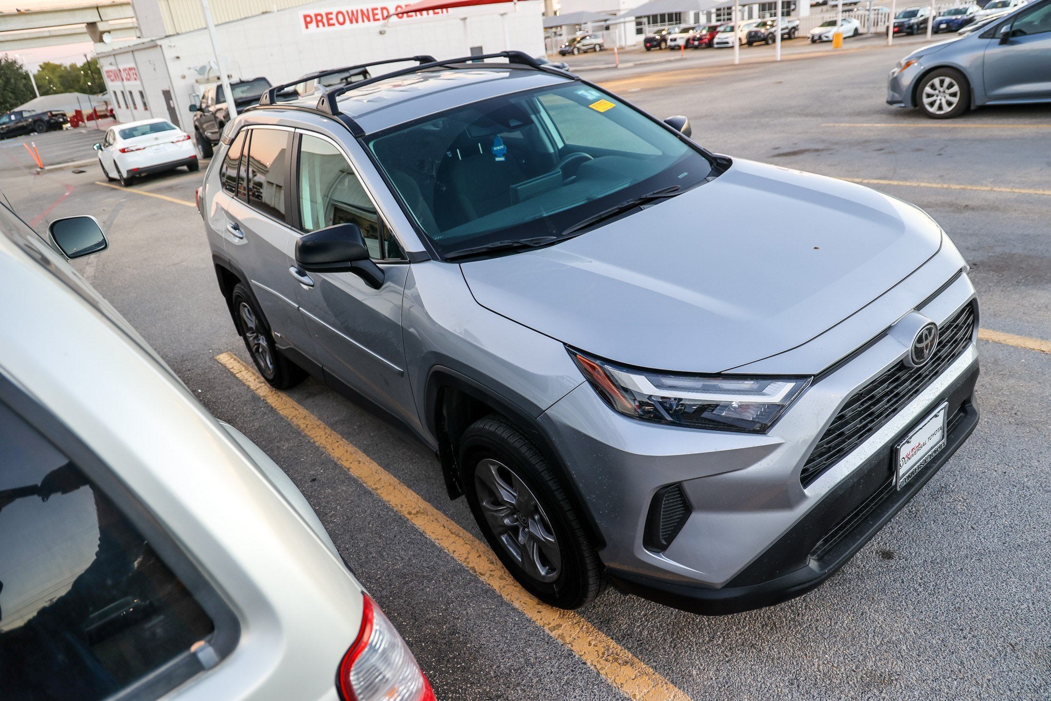 2025 Toyota RAV4 Hybrid Hybrid LE