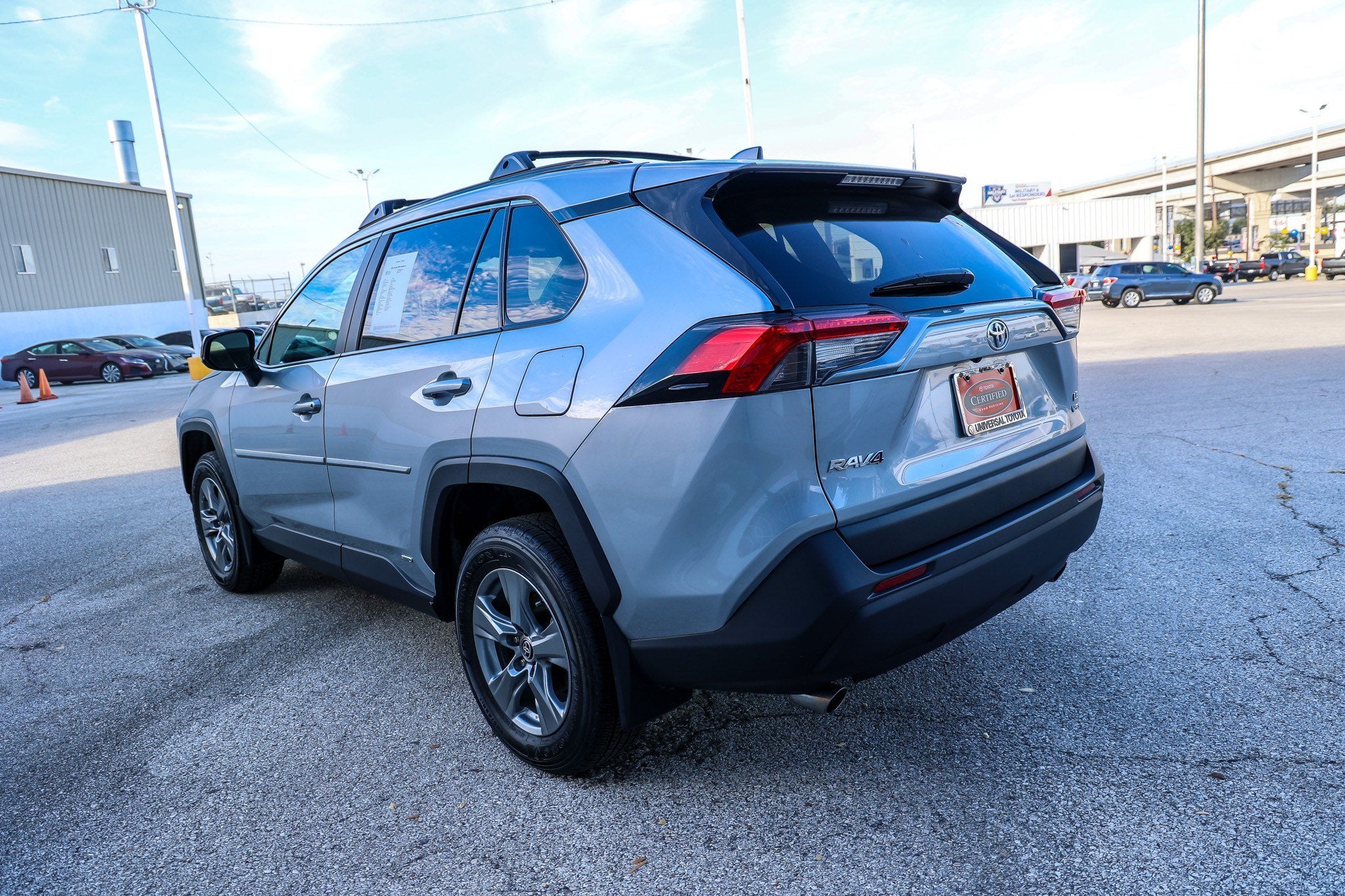 2025 Toyota RAV4 Hybrid Hybrid LE