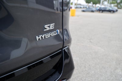2024 Toyota RAV4 HYBRID Hybrid SE