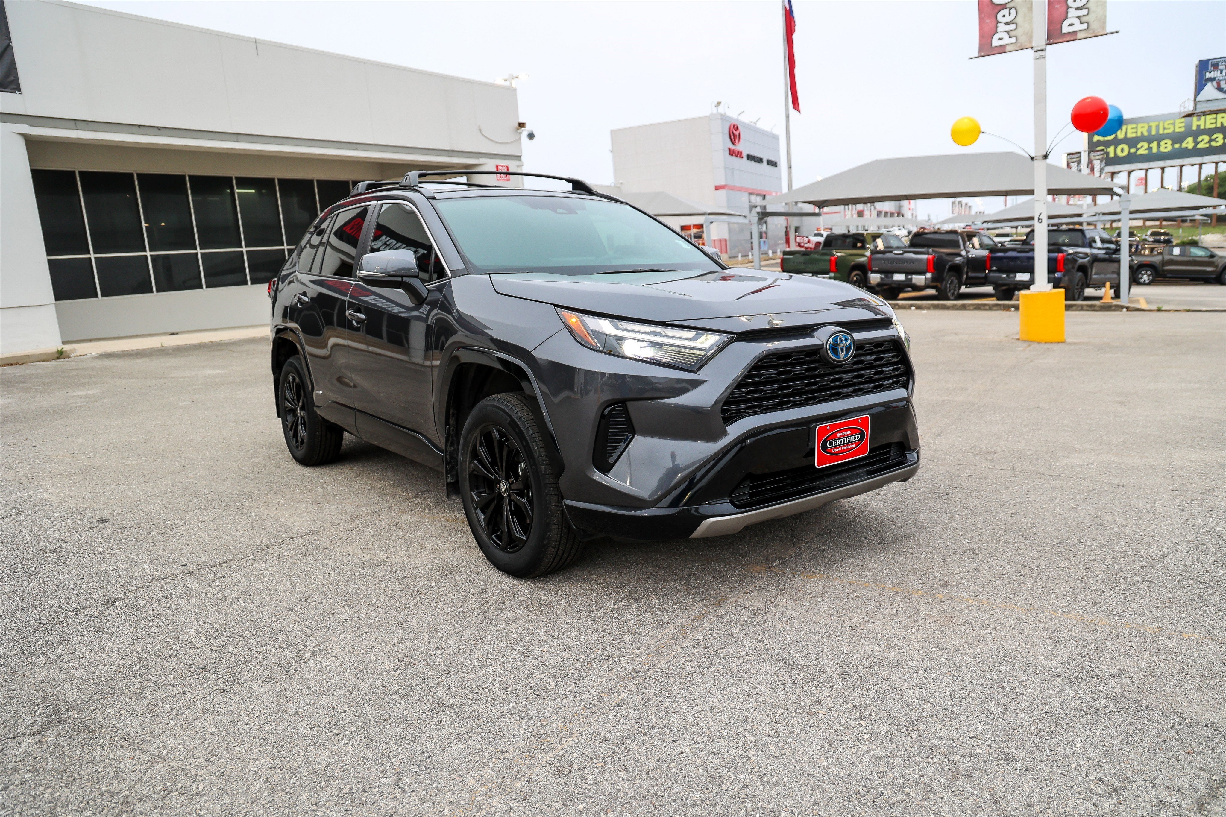 2024 Toyota RAV4 HYBRID Hybrid SE