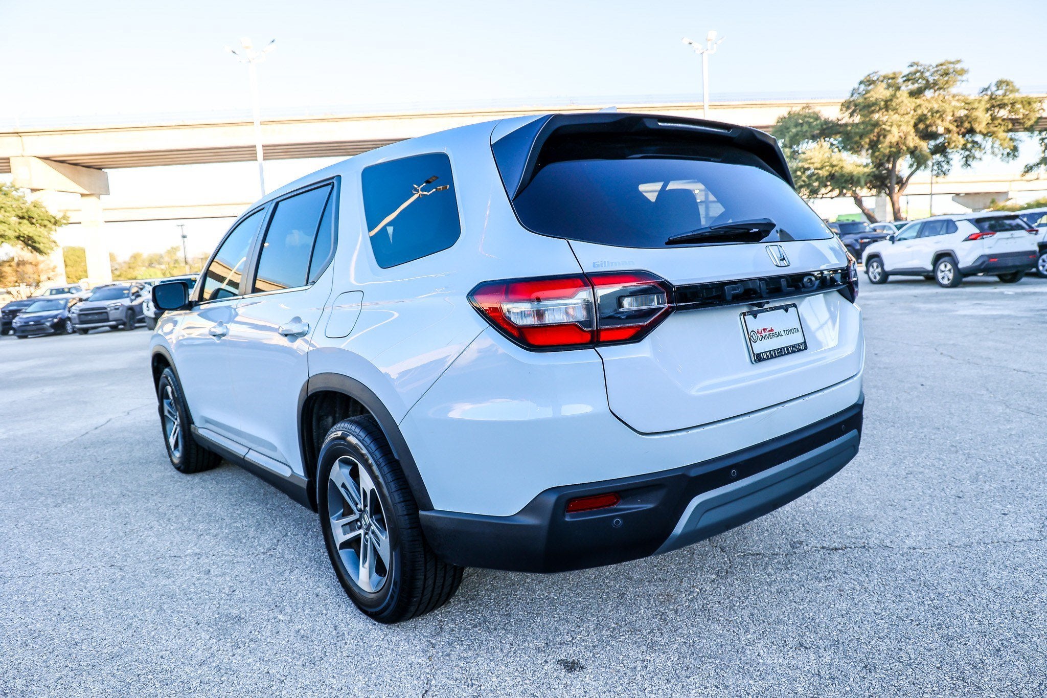 2024 Honda Pilot EX-L 8 Passenger