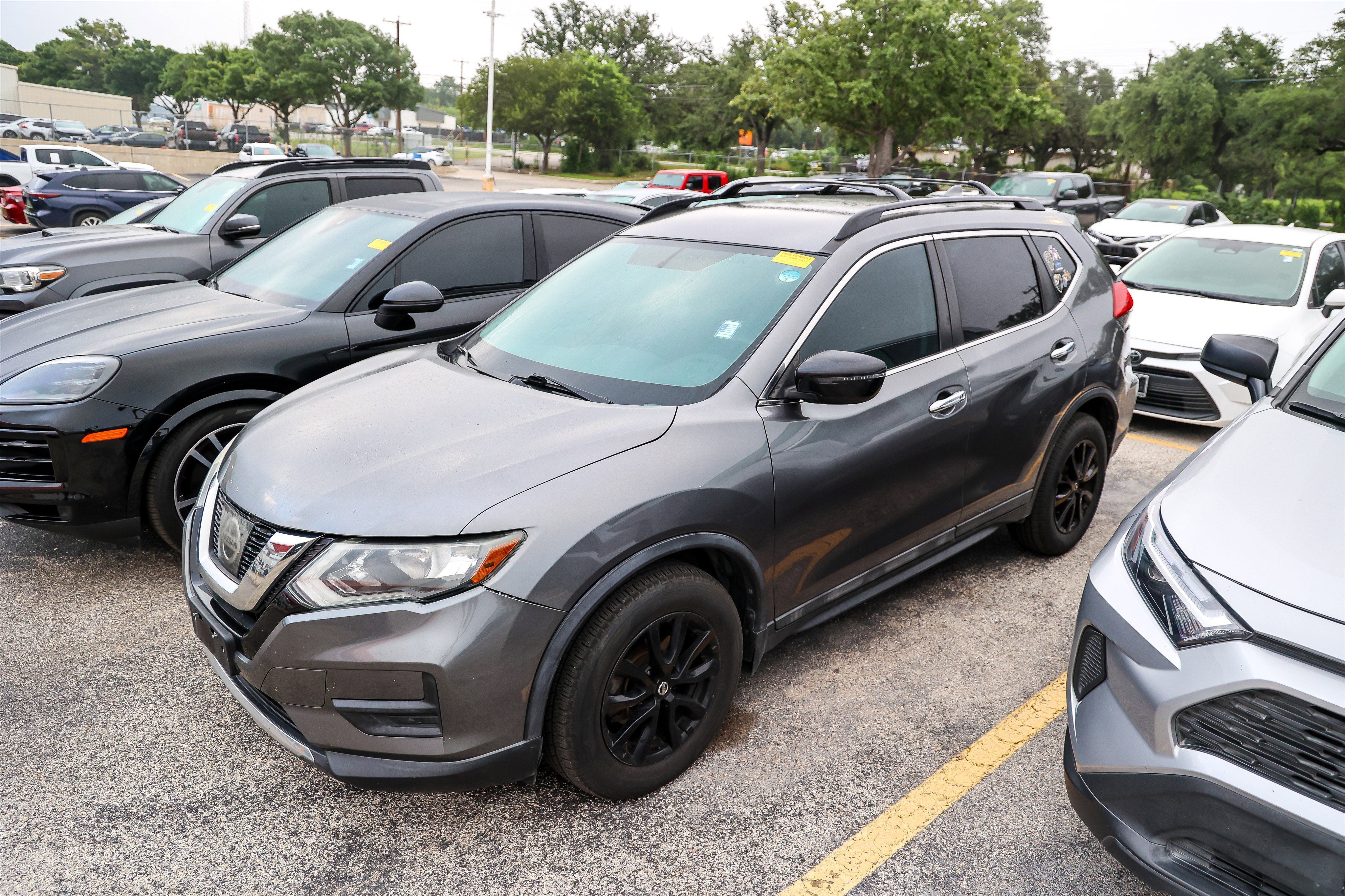 2017 Nissan Rogue SV