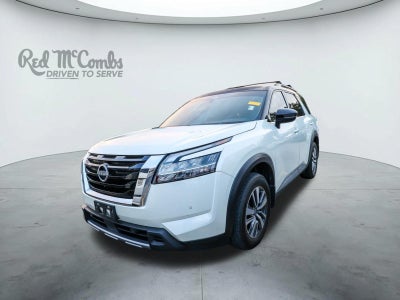 2024 Nissan Pathfinder SL
