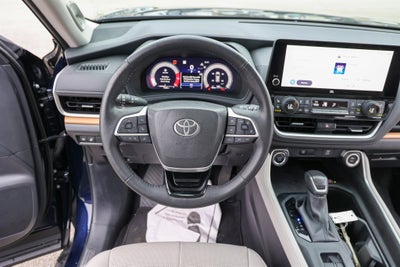 2025 Toyota GRAND HIGHLANDER Limited