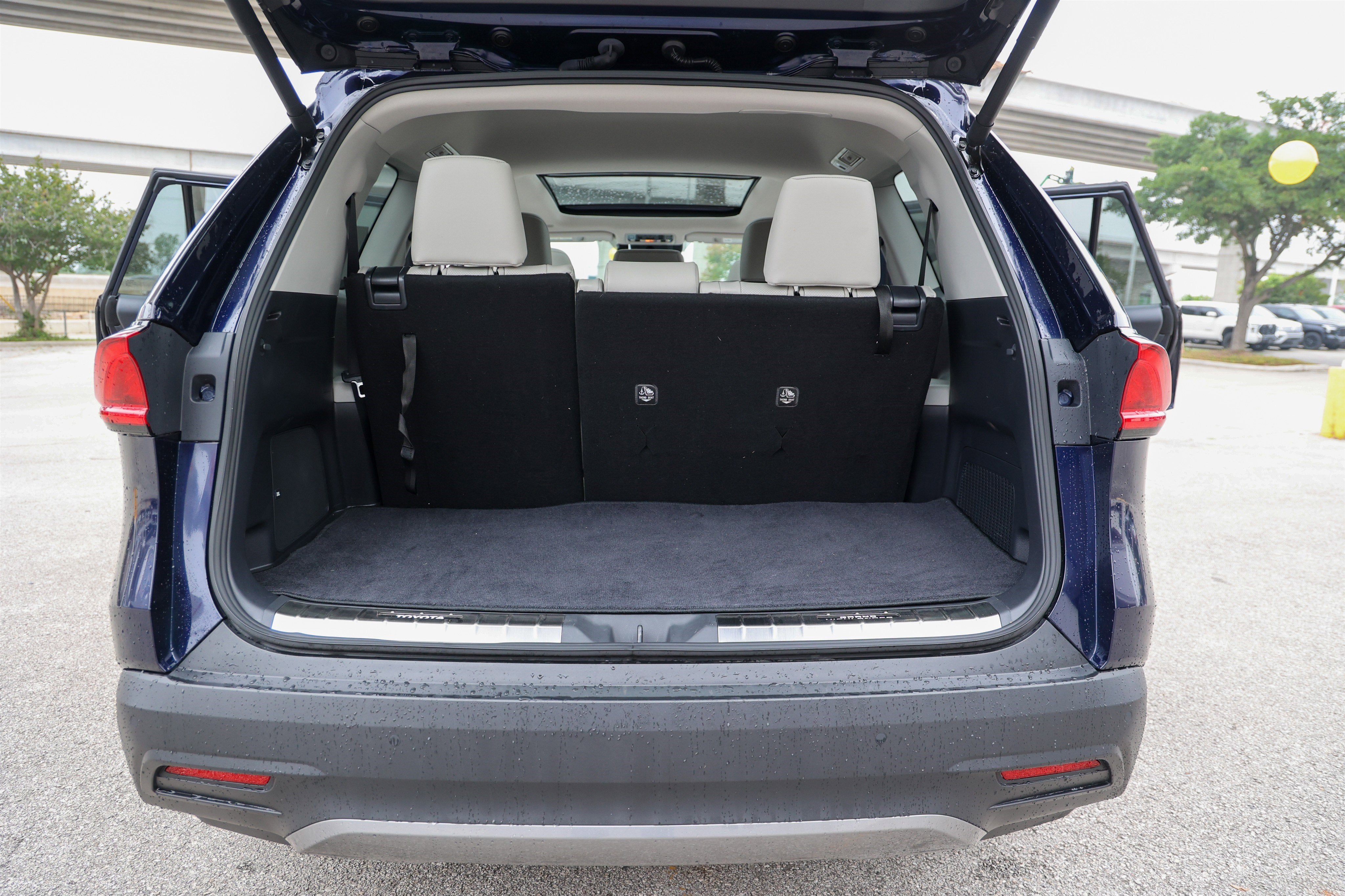 2025 Toyota GRAND HIGHLANDER Limited