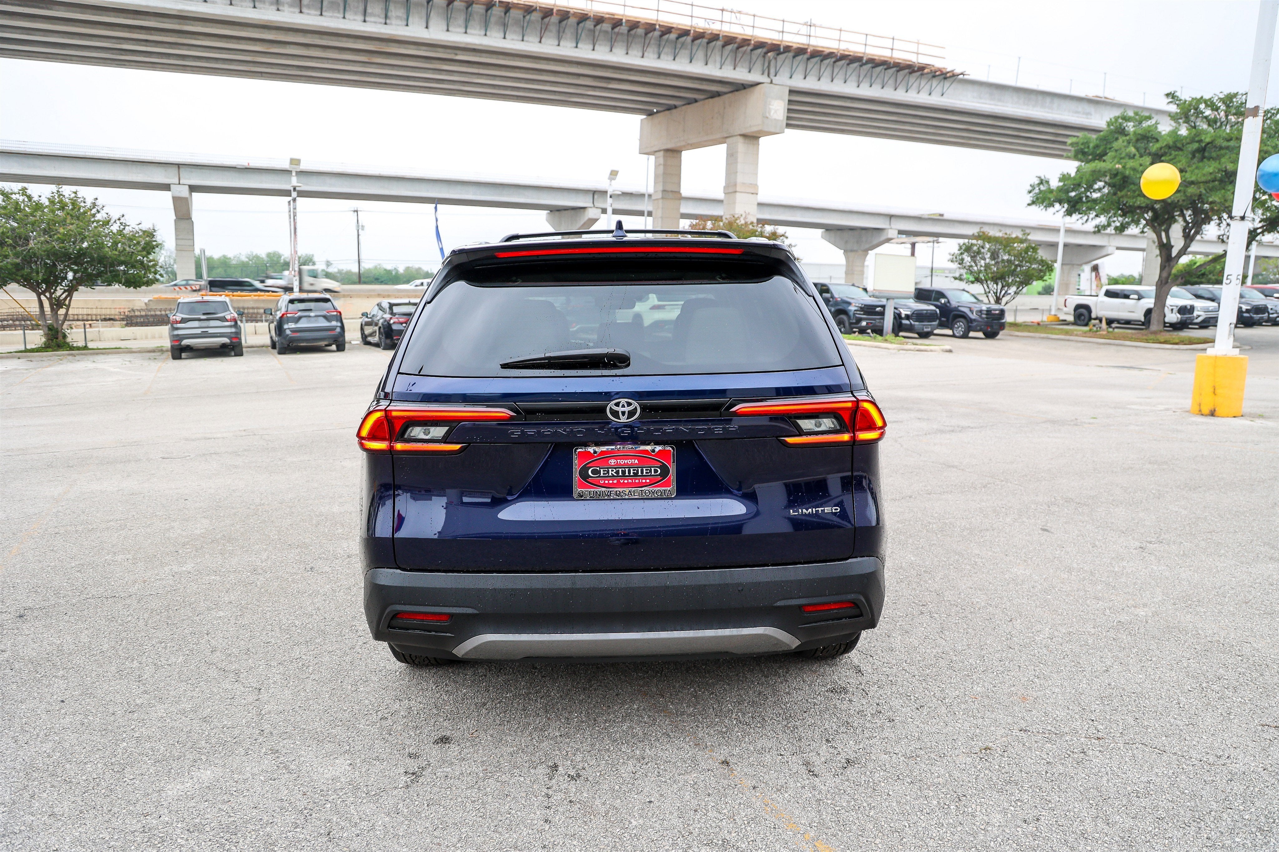 2025 Toyota GRAND HIGHLANDER Limited