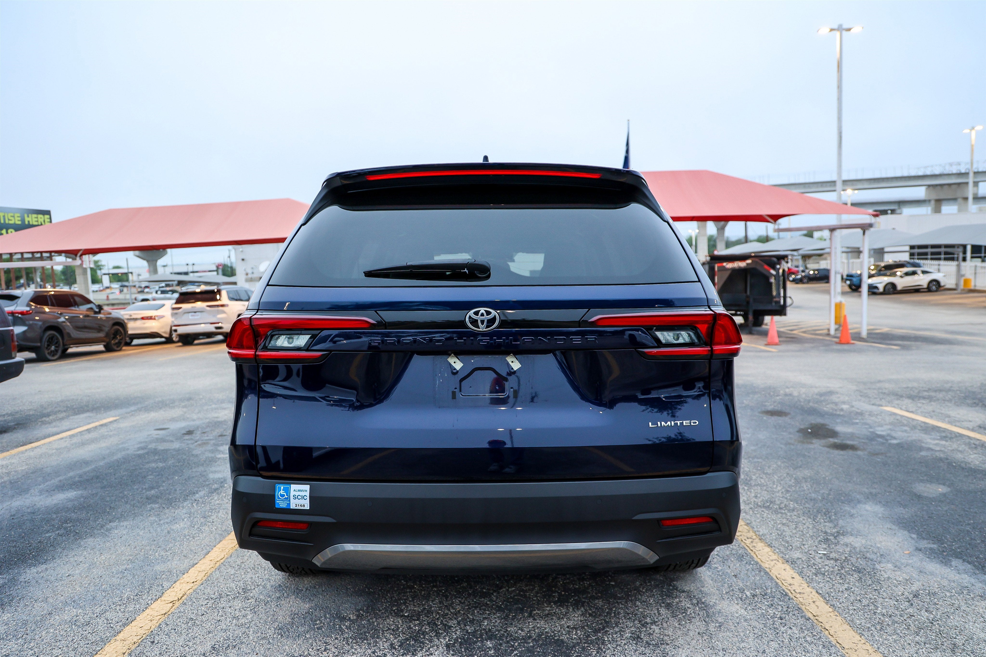 2025 Toyota GRAND HIGHLANDER Limited