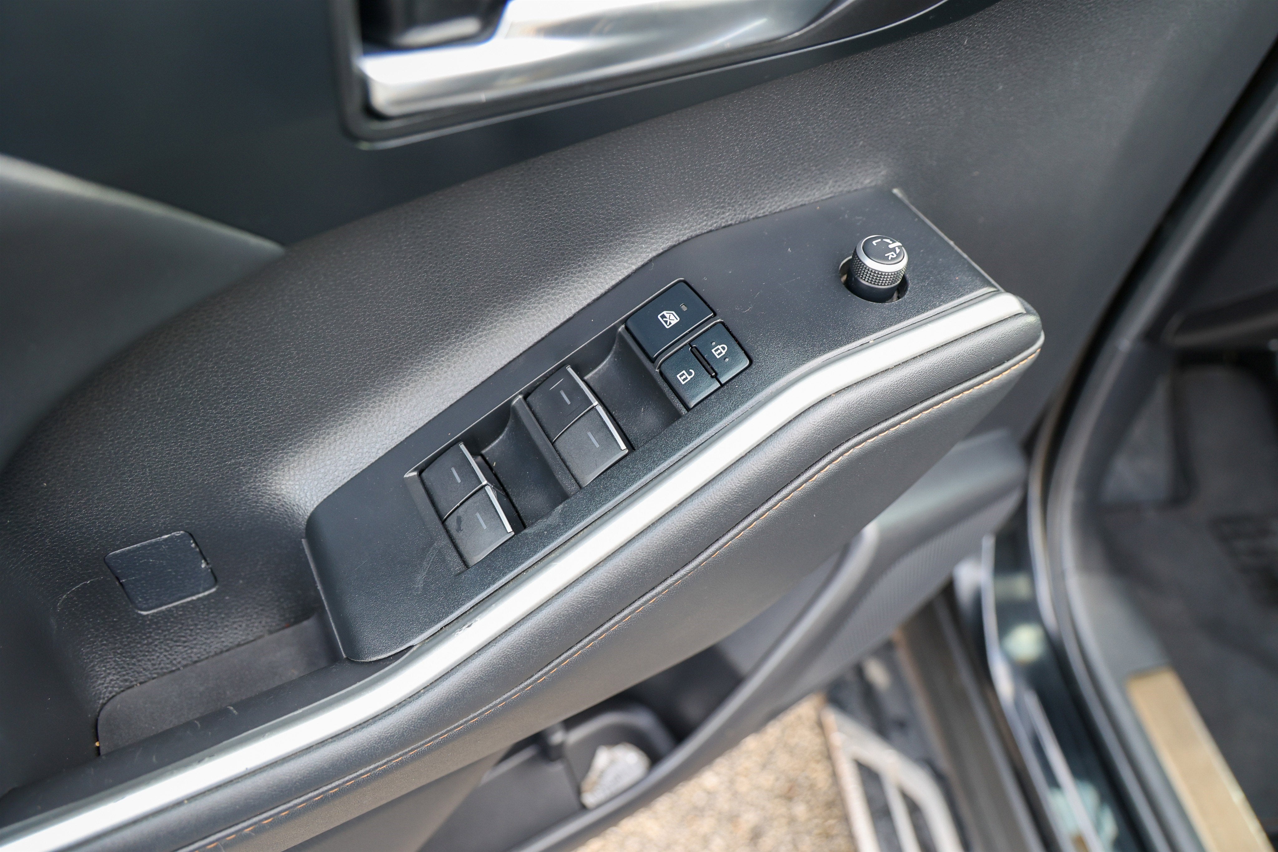 2022 Toyota HIGHLANDER HYBRD Hybrid Bronze Edition