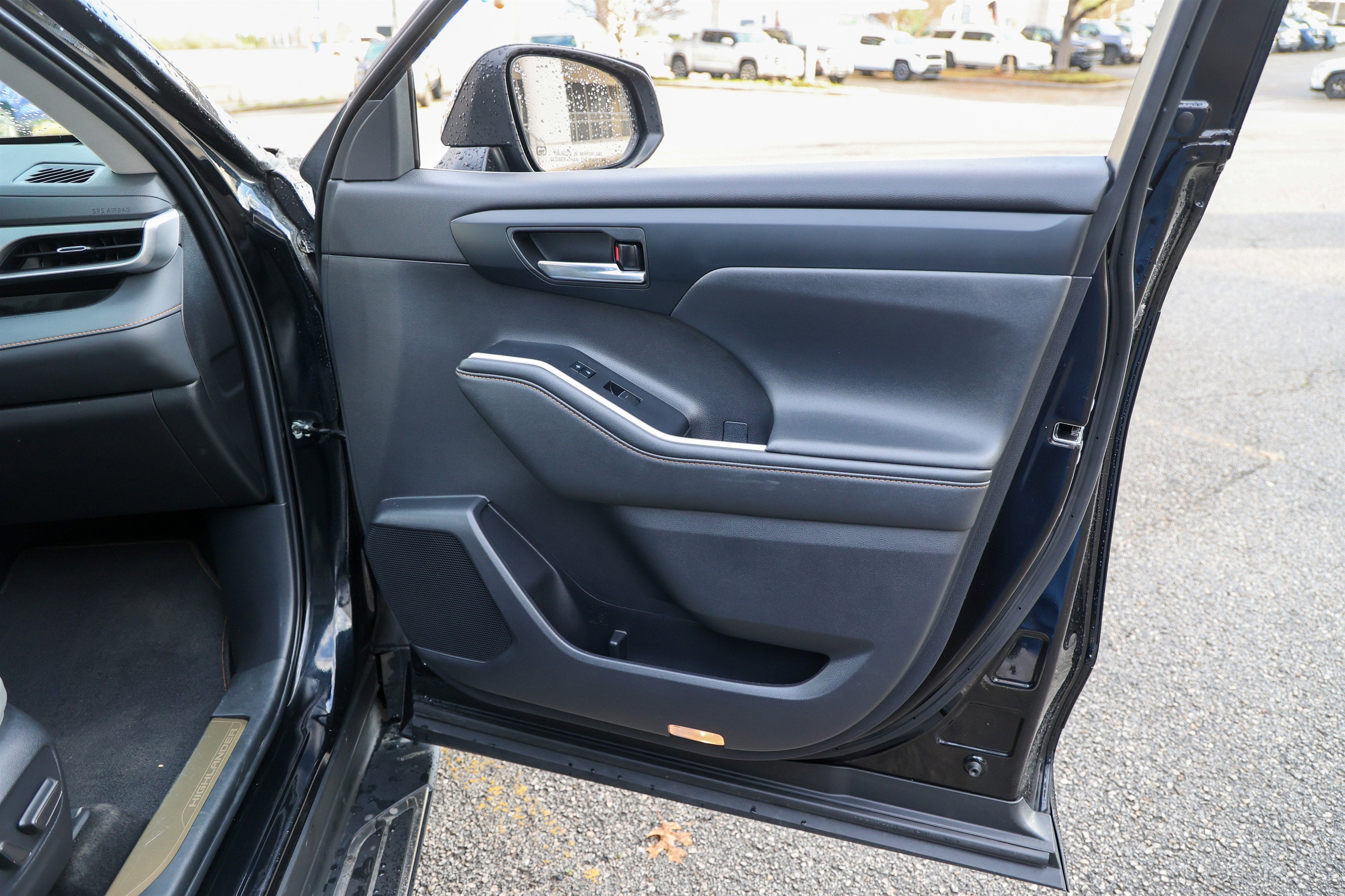 2022 Toyota HIGHLANDER HYBRD Hybrid Bronze Edition