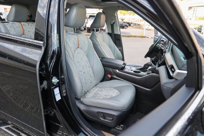 2022 Toyota HIGHLANDER HYBRD Hybrid Bronze Edition
