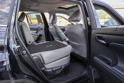 2022 Toyota HIGHLANDER HYBRD Hybrid Bronze Edition