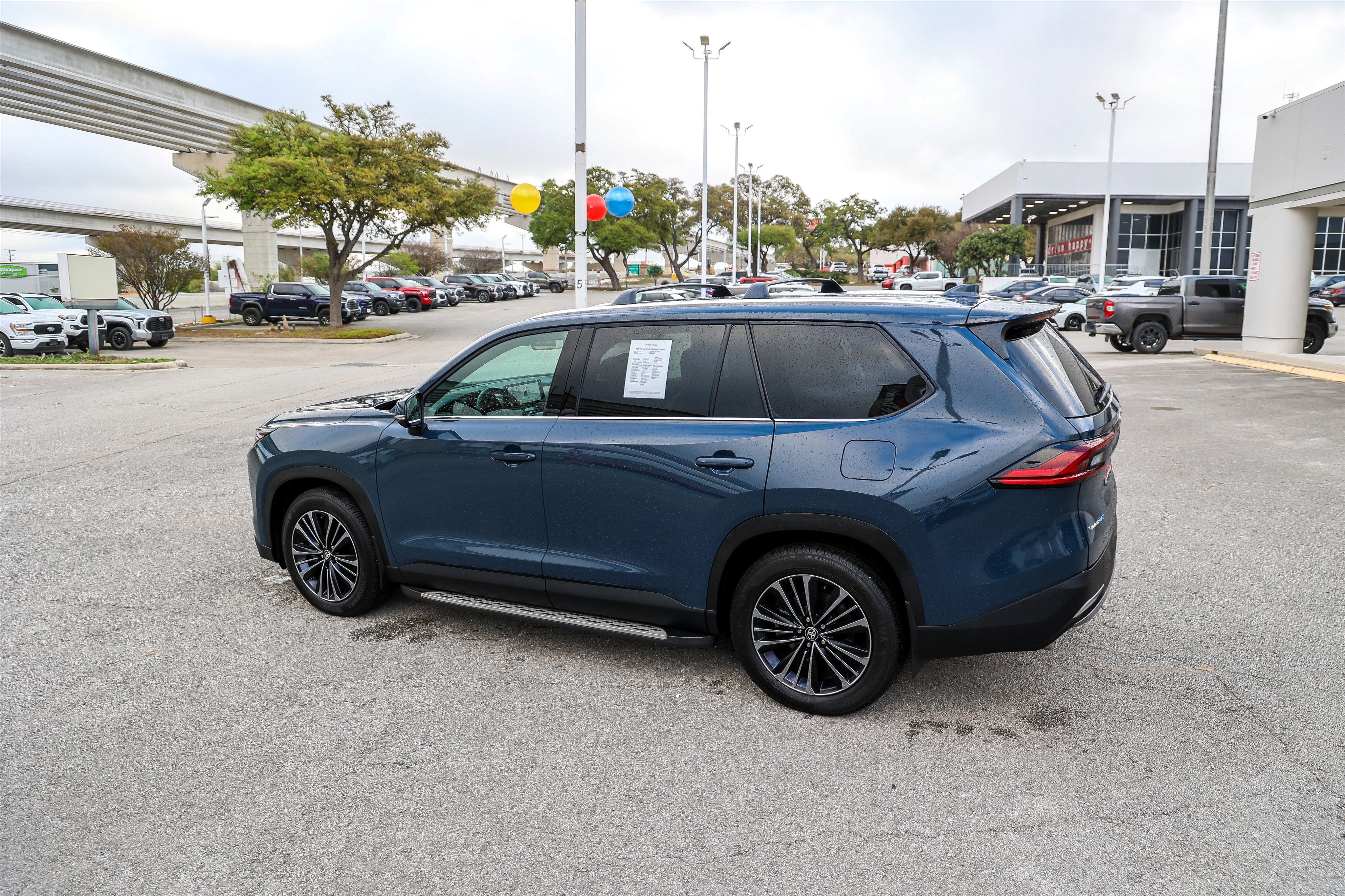 2026 Toyota GRAND HIGHLANDER HEV Hybrid MAX Platinum