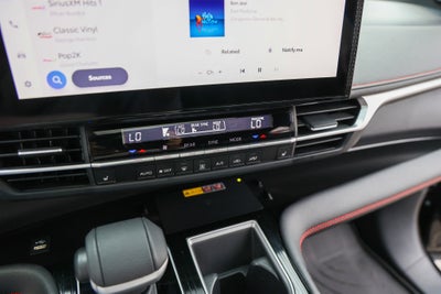 2025 Toyota SIENNA XSE XSE