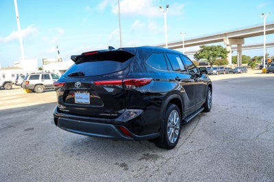2022 Toyota Highlander Limited