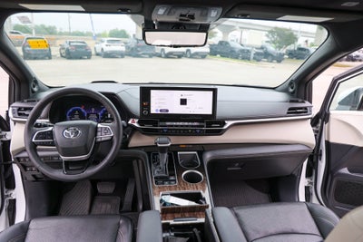 2025 Toyota SIENNA PLATINUM Platinum