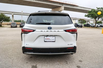 2025 Toyota SIENNA PLATINUM Platinum
