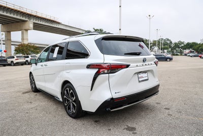 2025 Toyota SIENNA PLATINUM Platinum