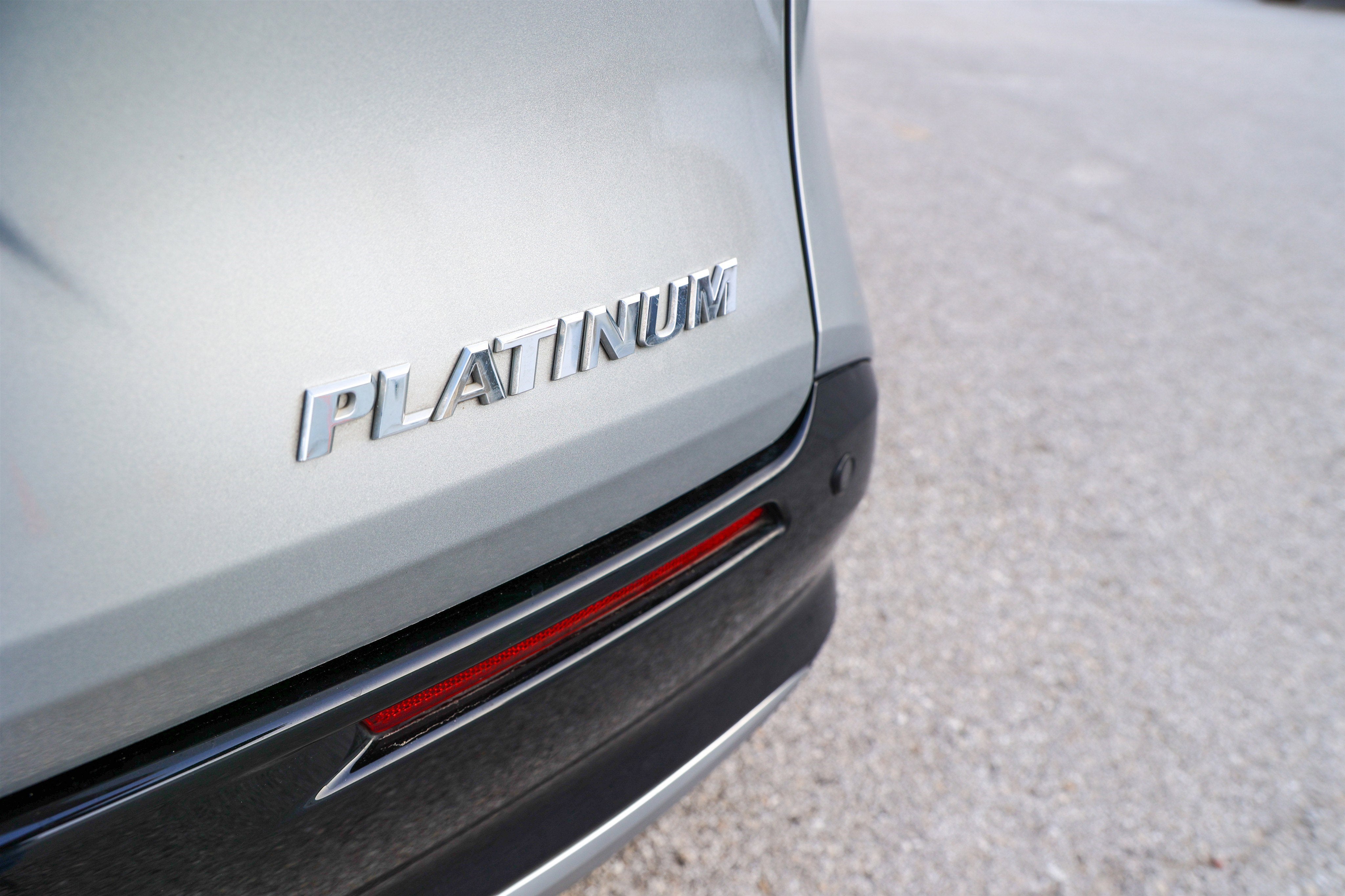 2025 Toyota Sienna Platinum