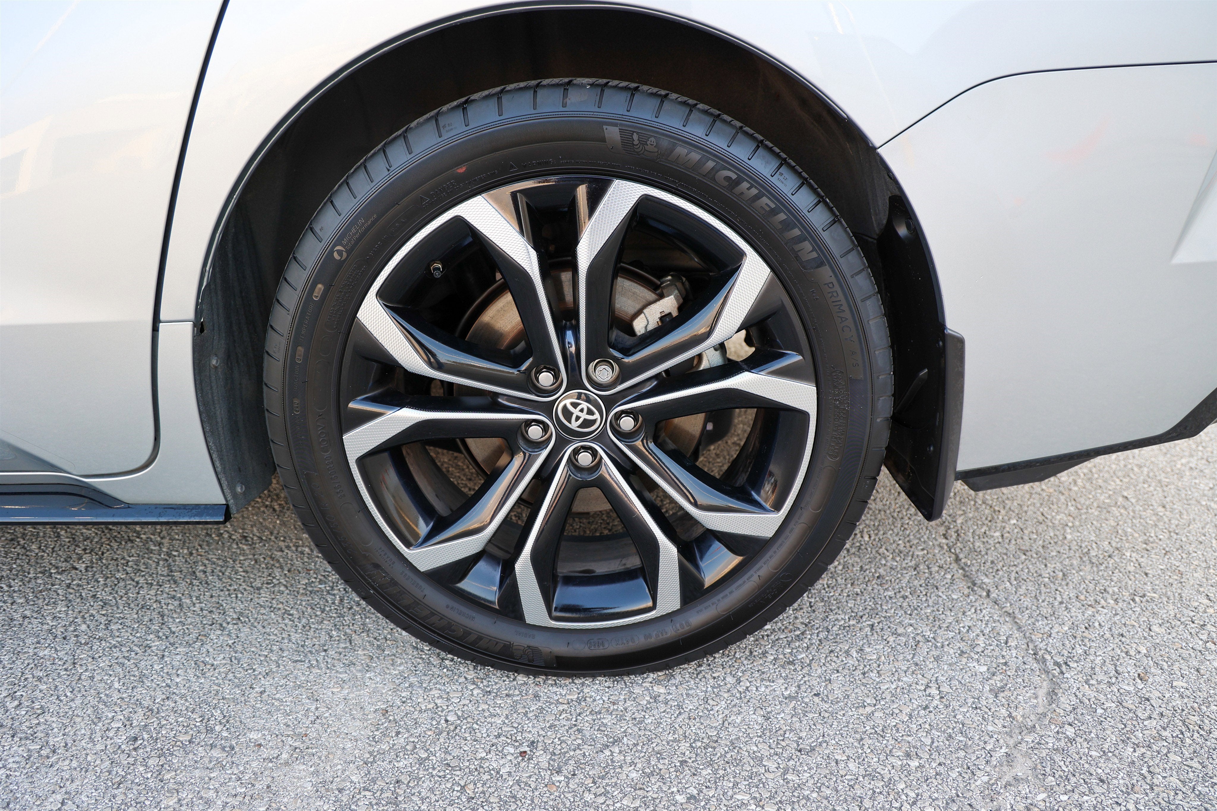 2025 Toyota Sienna Platinum