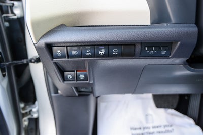 2025 Toyota Sienna Platinum