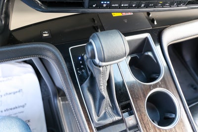 2025 Toyota Sienna Platinum