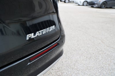 2025 Toyota Sienna Platinum