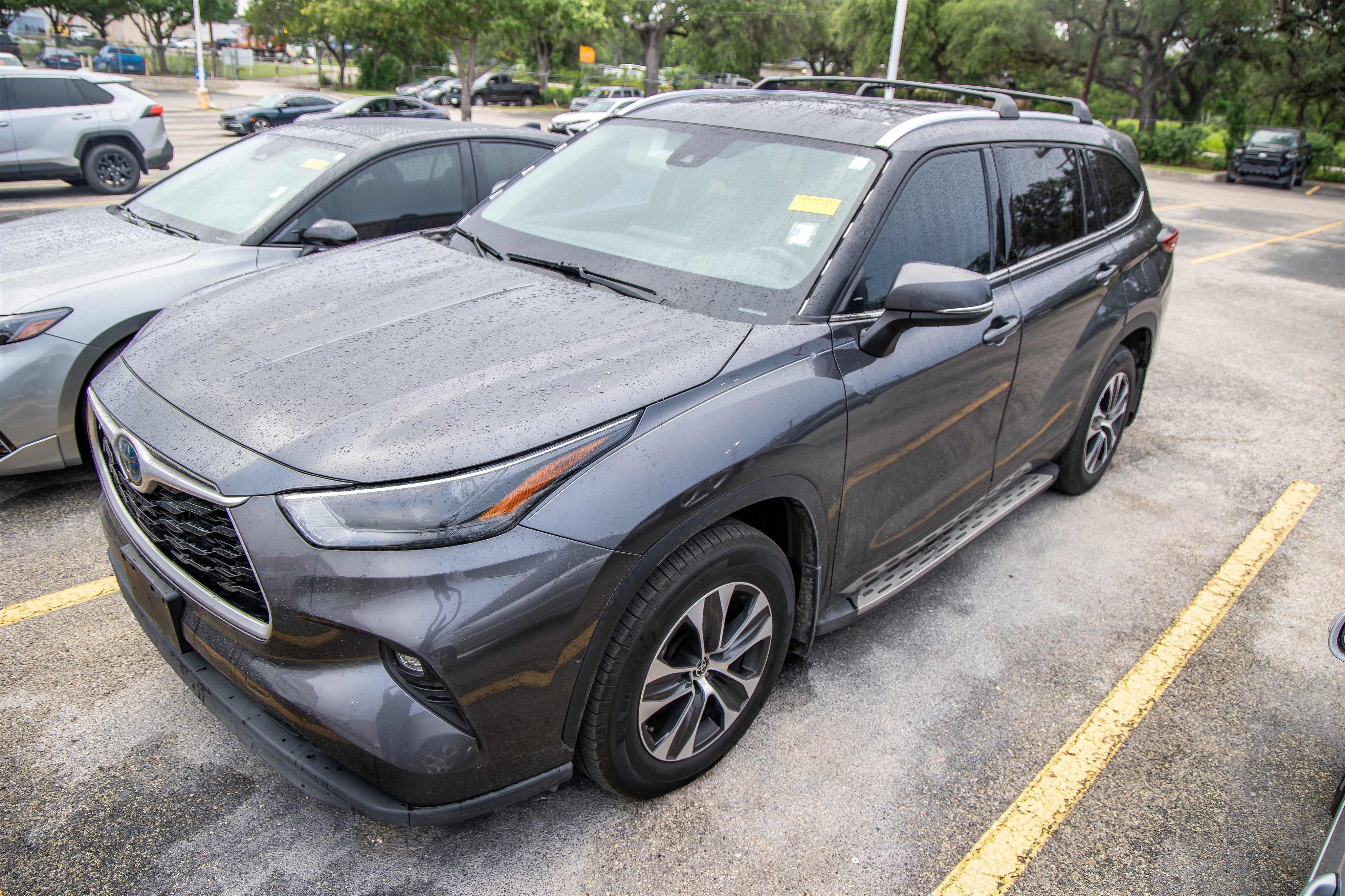 2022 Toyota Highlander Hybrid Hybrid Bronze Edition