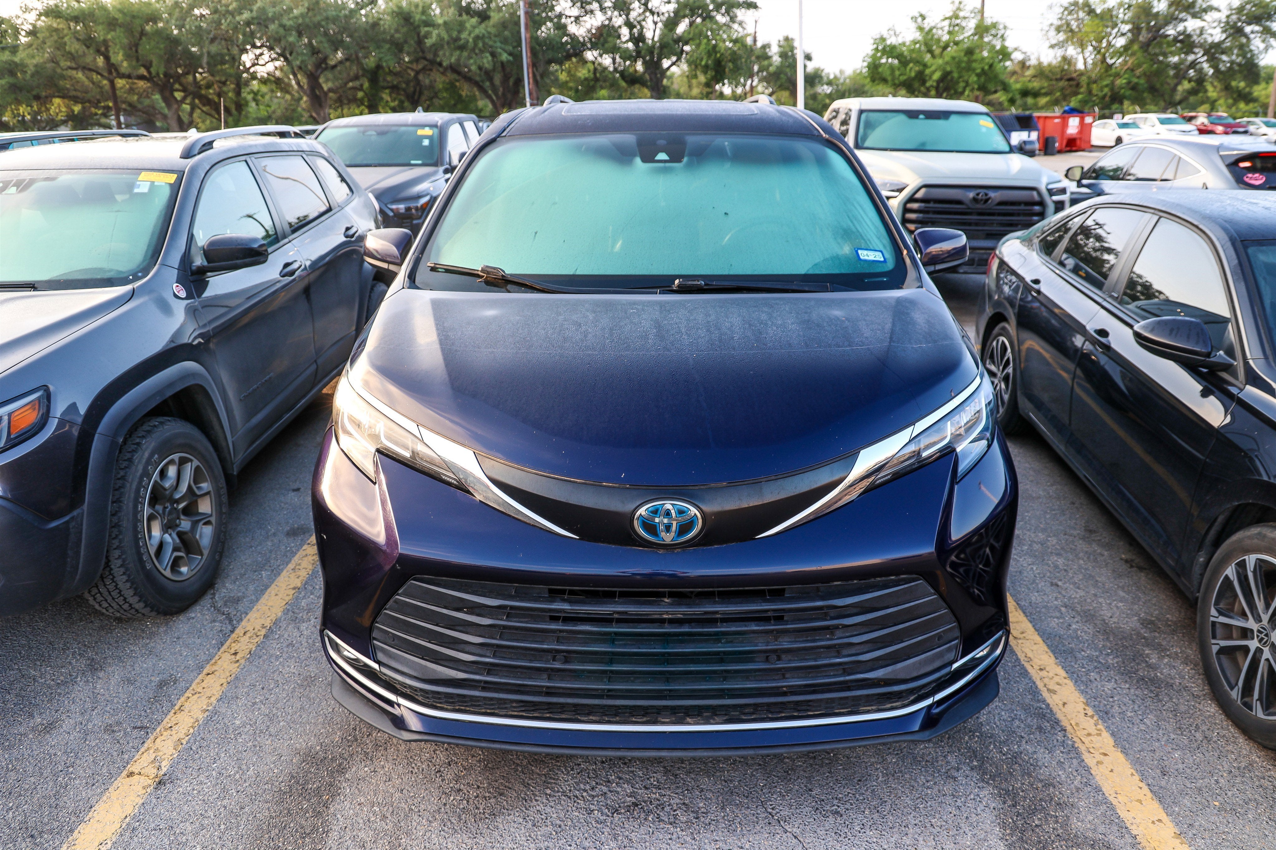 2022 Toyota Sienna XLE