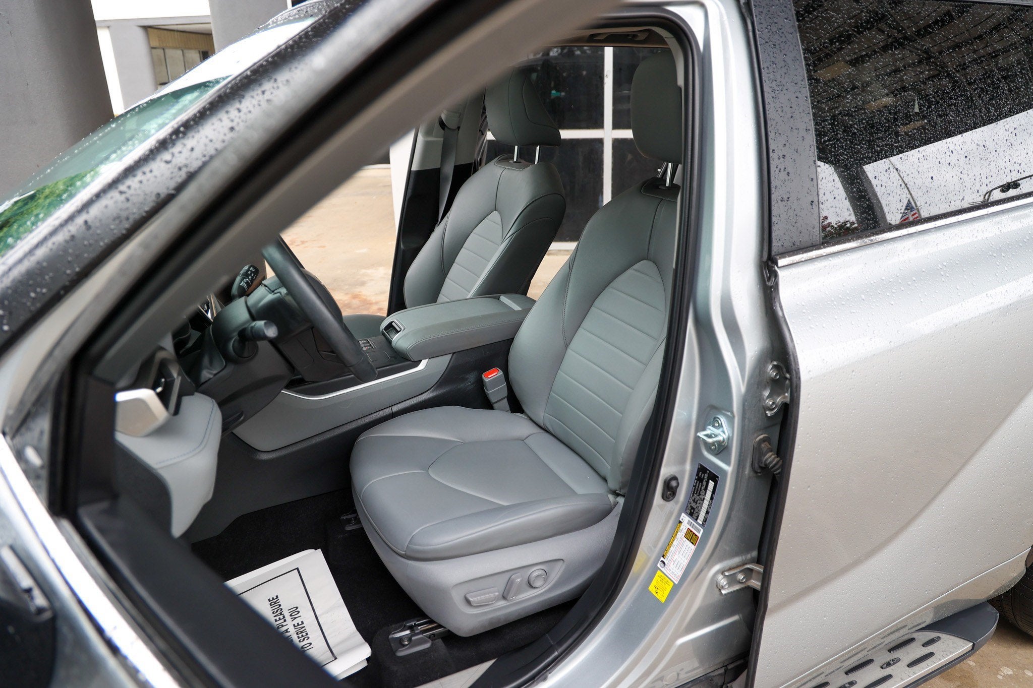 2023 Toyota Highlander Hybrid Hybrid XLE