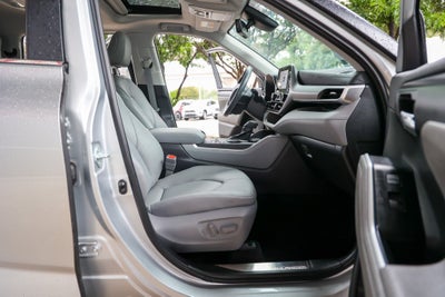 2023 Toyota Highlander Hybrid Hybrid XLE