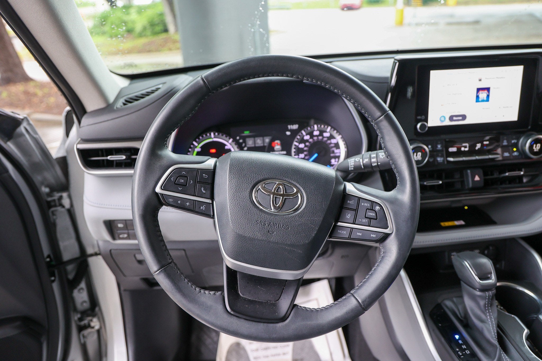 2023 Toyota Highlander Hybrid Hybrid XLE