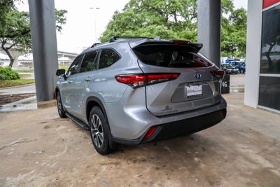 2023 Toyota Highlander Hybrid Hybrid XLE