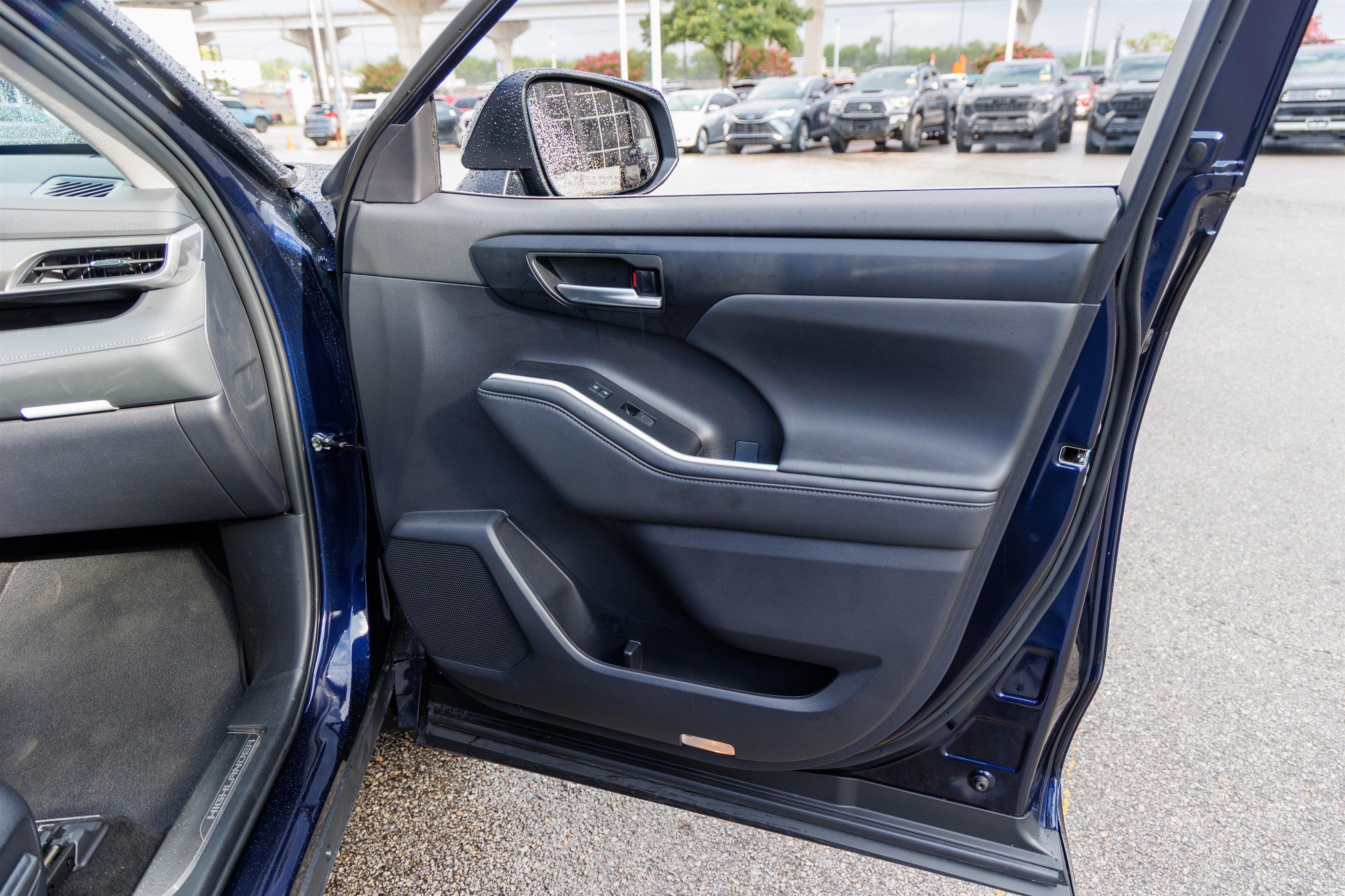 2026 Toyota Highlander Hybrid Hybrid XLE