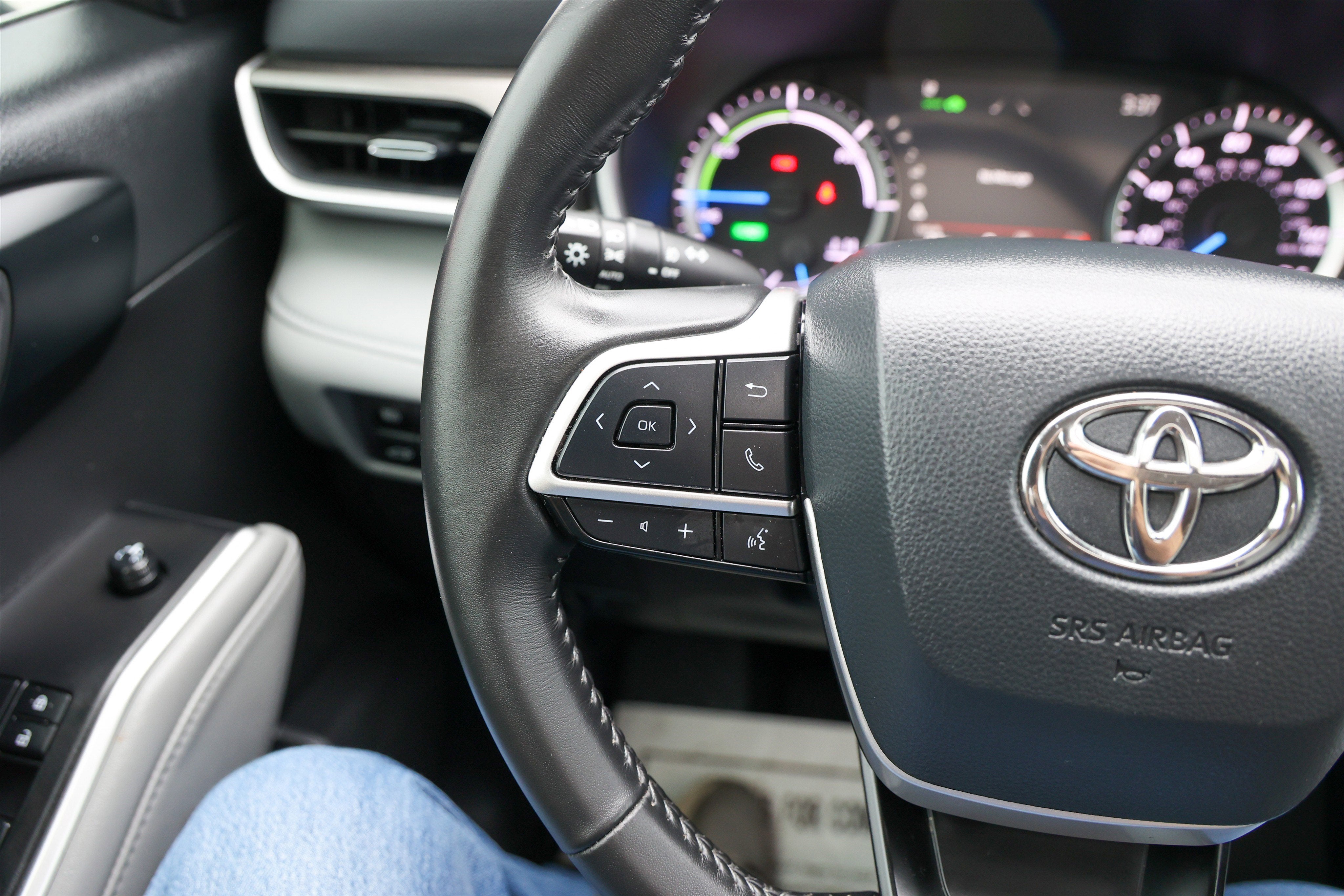 2025 Toyota HIGHLANDER HEV Hybrid XLE