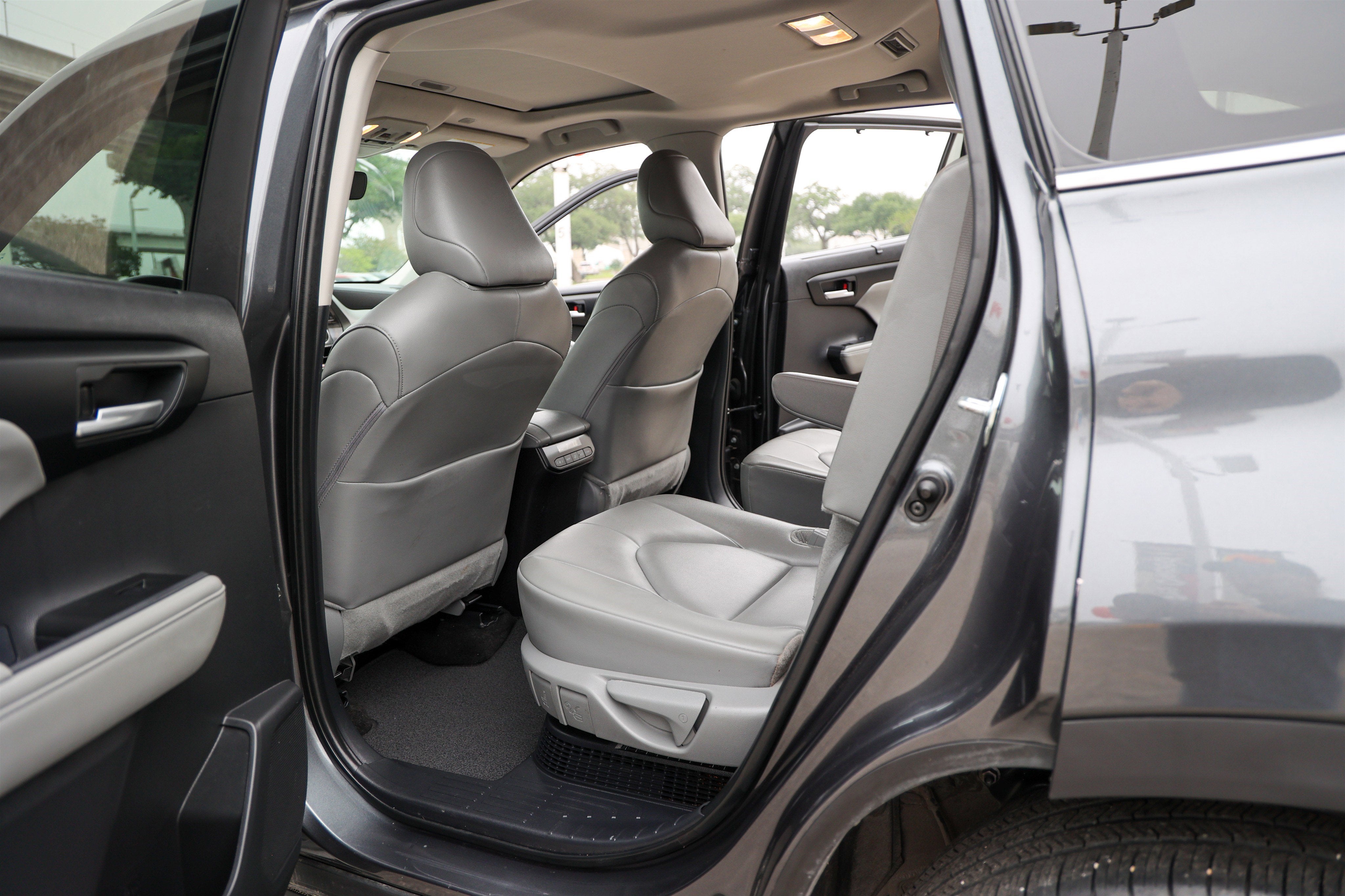 2025 Toyota HIGHLANDER HEV Hybrid XLE
