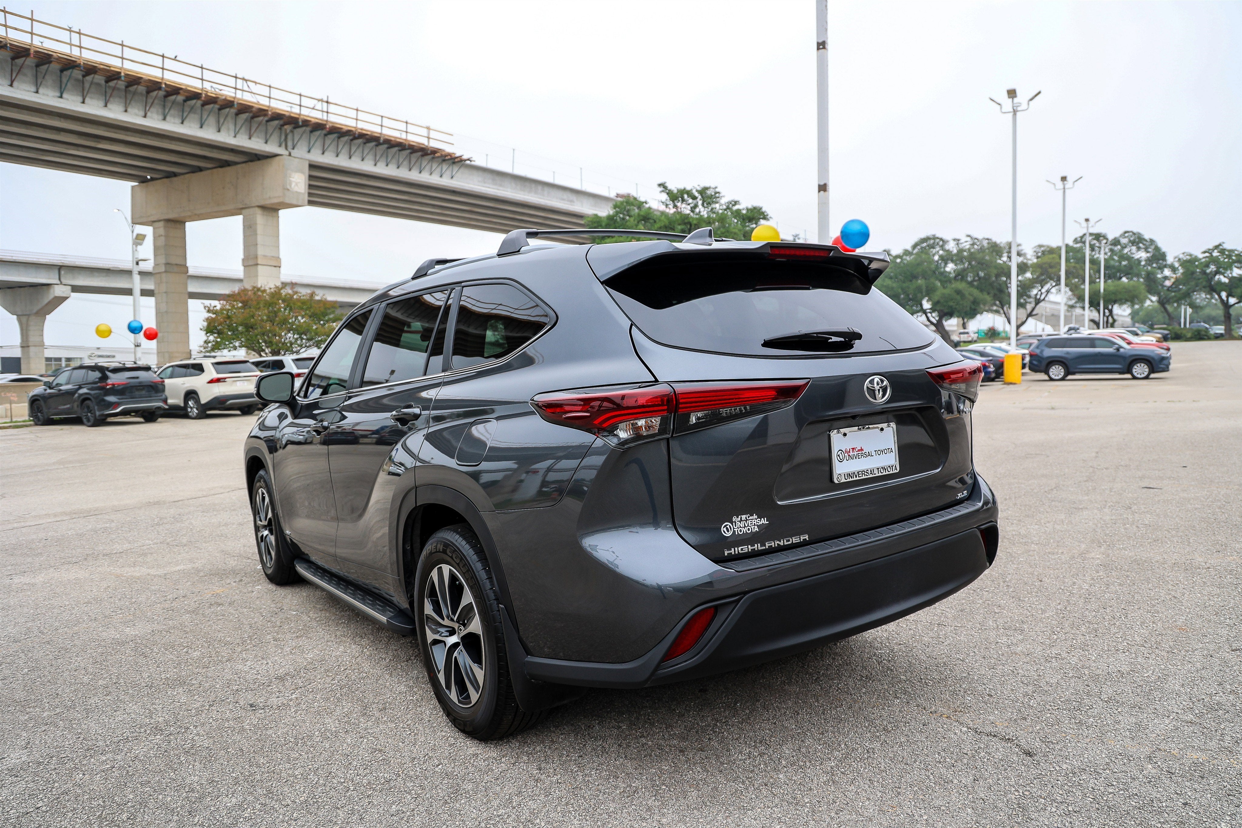 2025 Toyota HIGHLANDER HEV Hybrid XLE