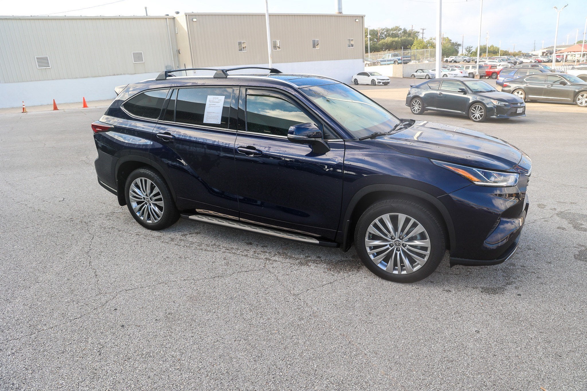 2024 Toyota Highlander Platinum
